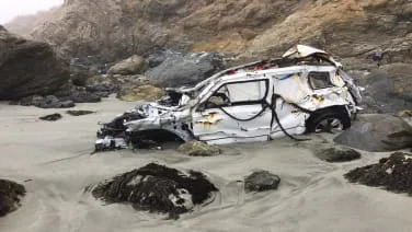Woman who survived plunge off Big Sur cliff posts pics of wrecked Jeep